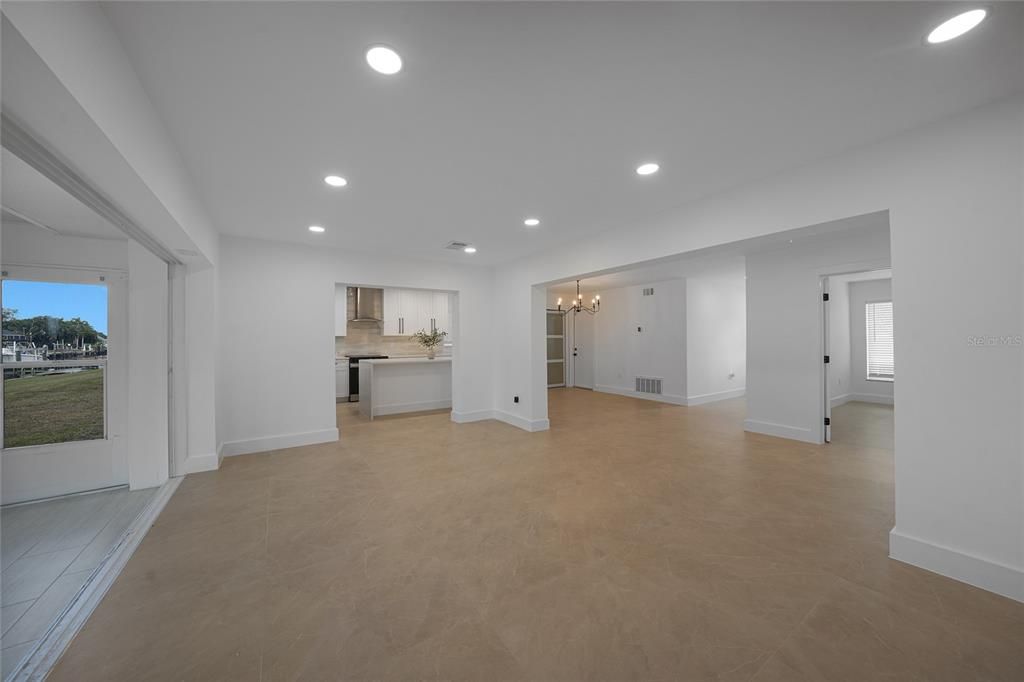 待售: $419,999 (3 贝兹, 2 浴室, 1529 平方英尺)