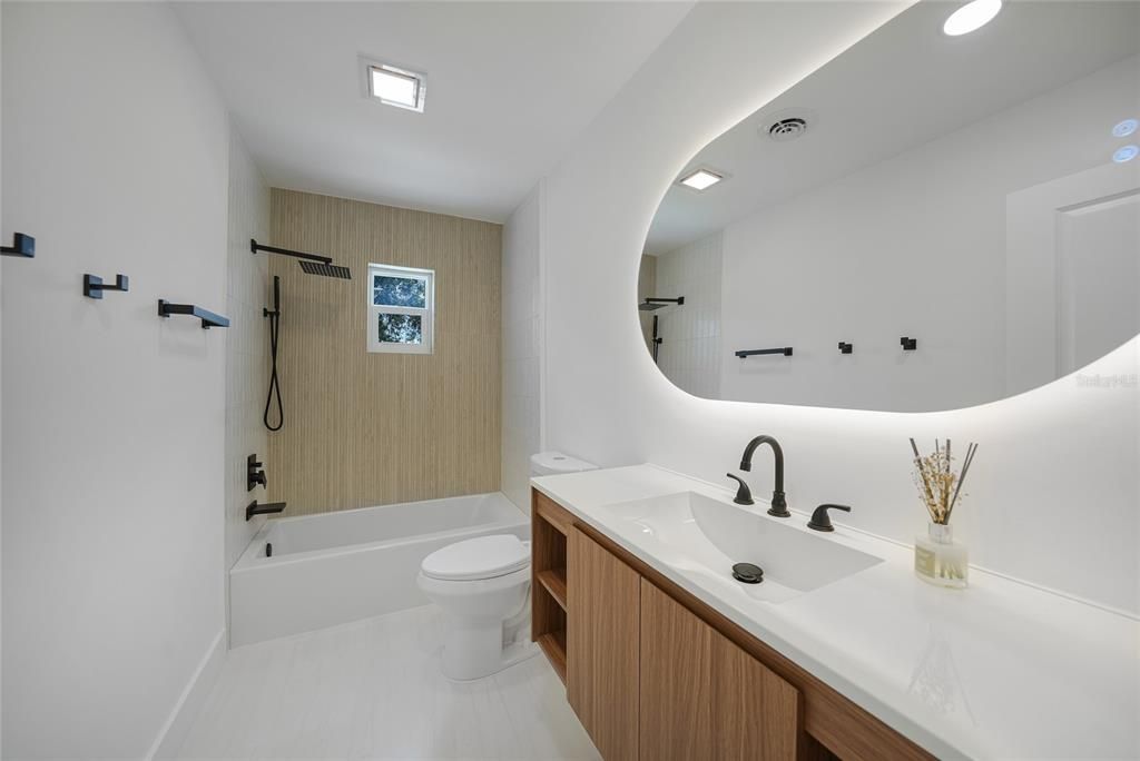 待售: $419,999 (3 贝兹, 2 浴室, 1529 平方英尺)