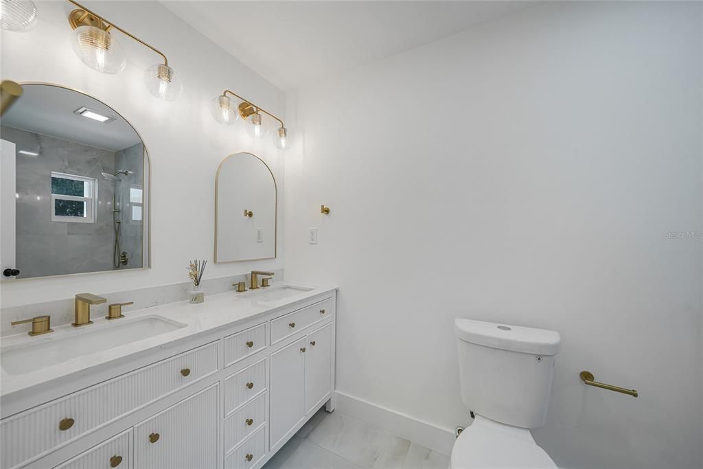 待售: $419,999 (3 贝兹, 2 浴室, 1529 平方英尺)