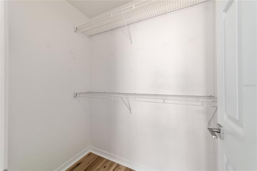 En Venta: $279,000 (2 camas, 2 baños, 1556 Pies cuadrados)