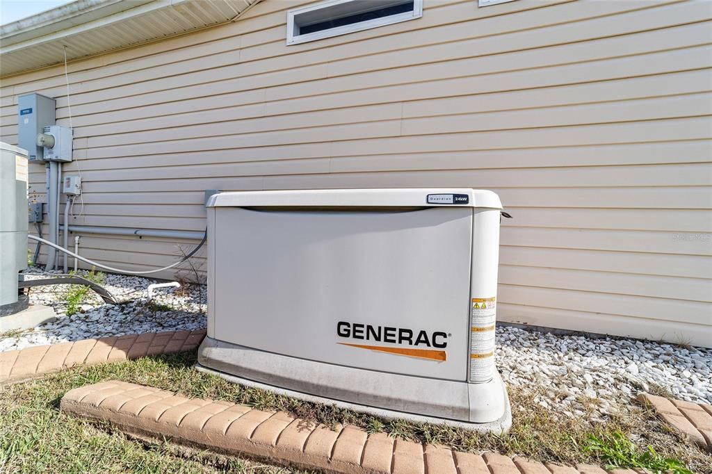 En Venta: $279,000 (2 camas, 2 baños, 1556 Pies cuadrados)