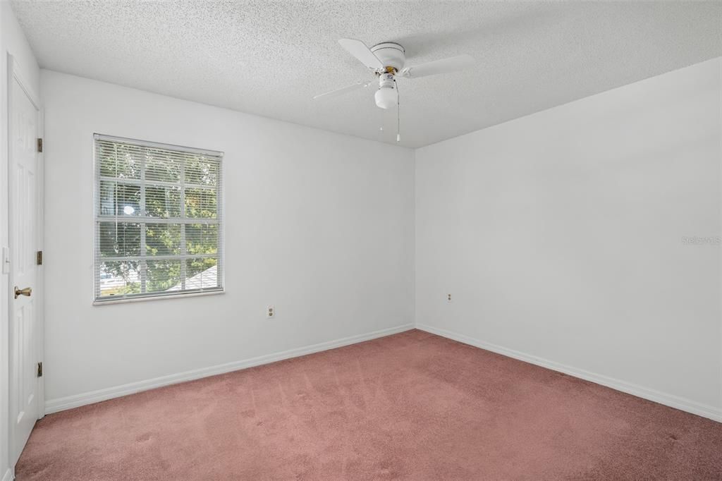 For Sale: $279,000 (2 beds, 2 baths, 1064 Square Feet)