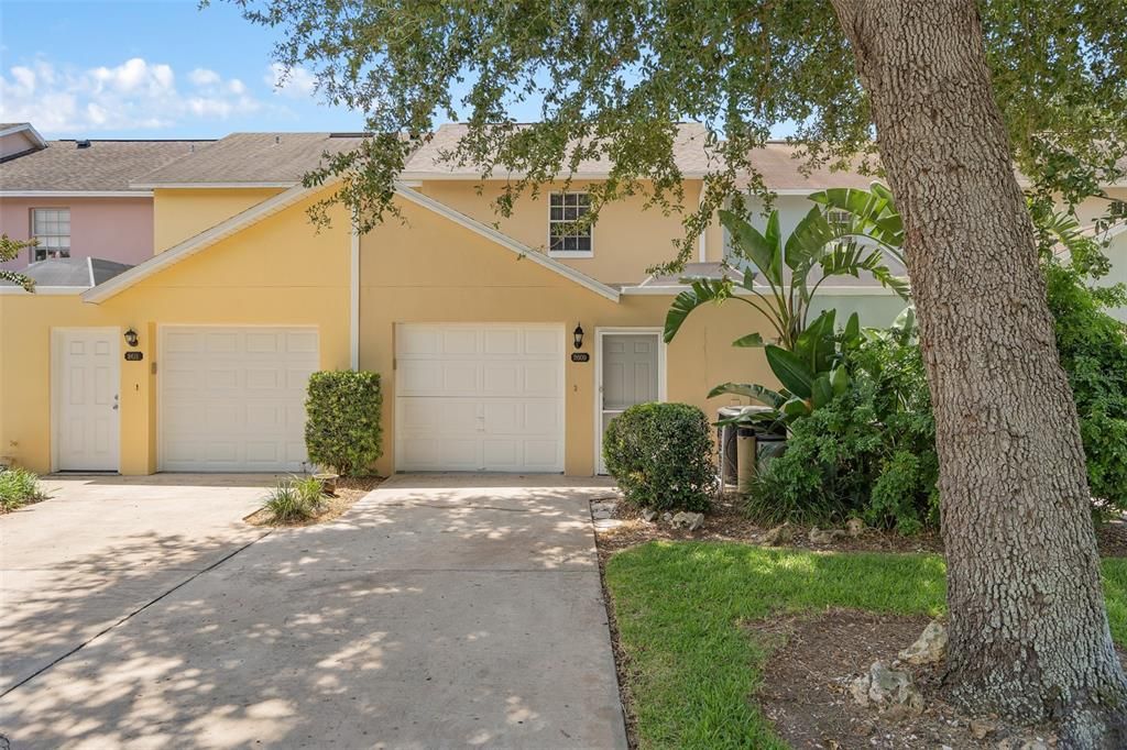 For Sale: $279,000 (2 beds, 2 baths, 1064 Square Feet)