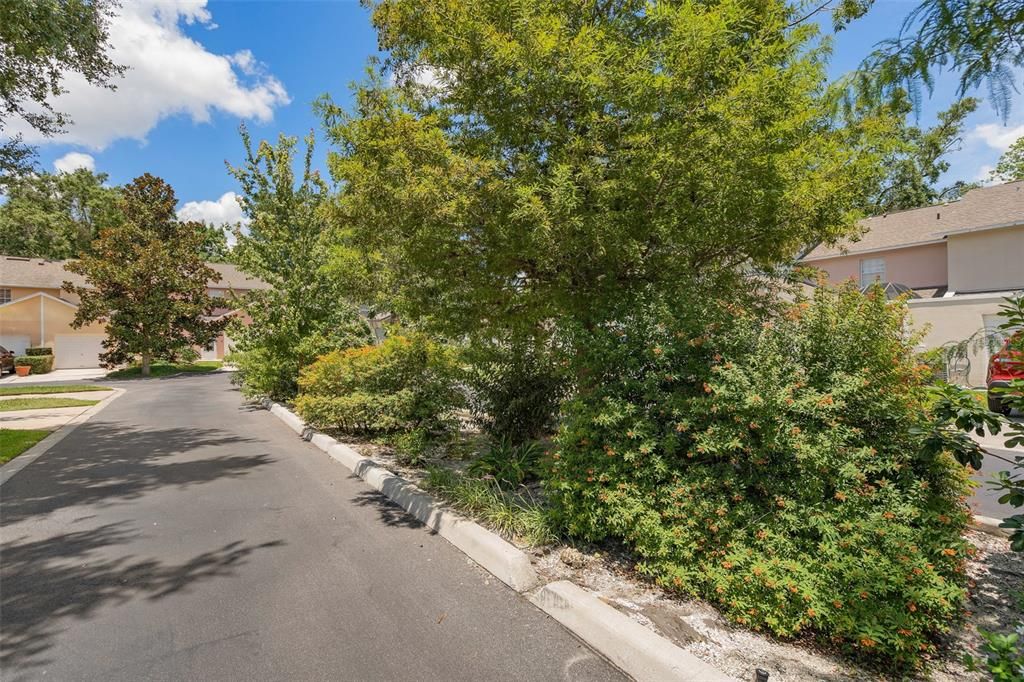 For Sale: $279,000 (2 beds, 2 baths, 1064 Square Feet)