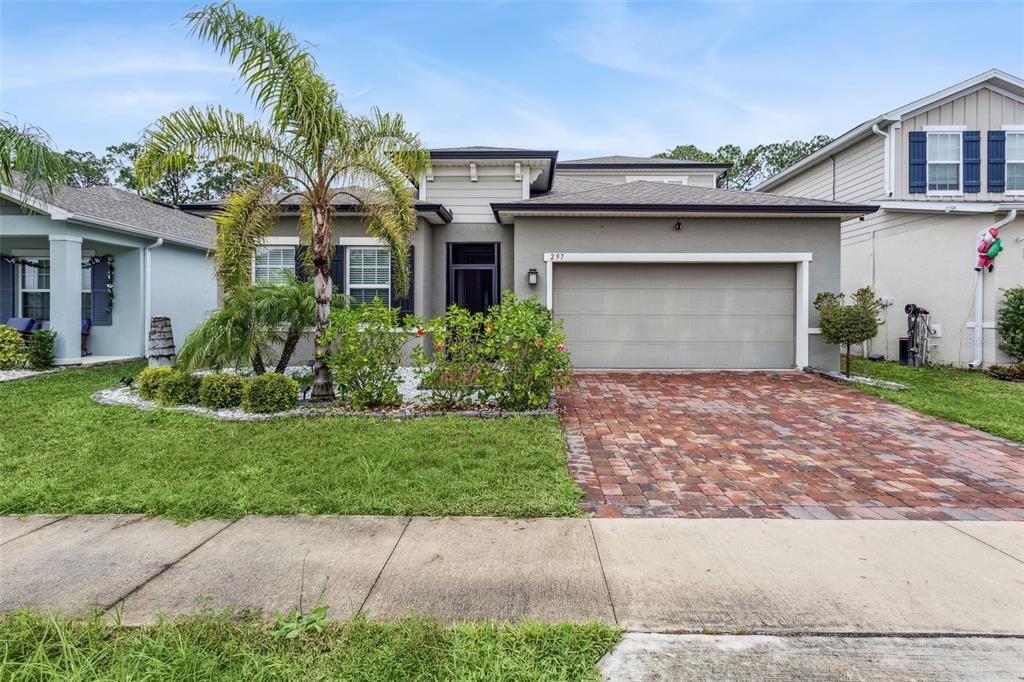 For Sale: $407,000 (4 beds, 2 baths, 2404 Square Feet)