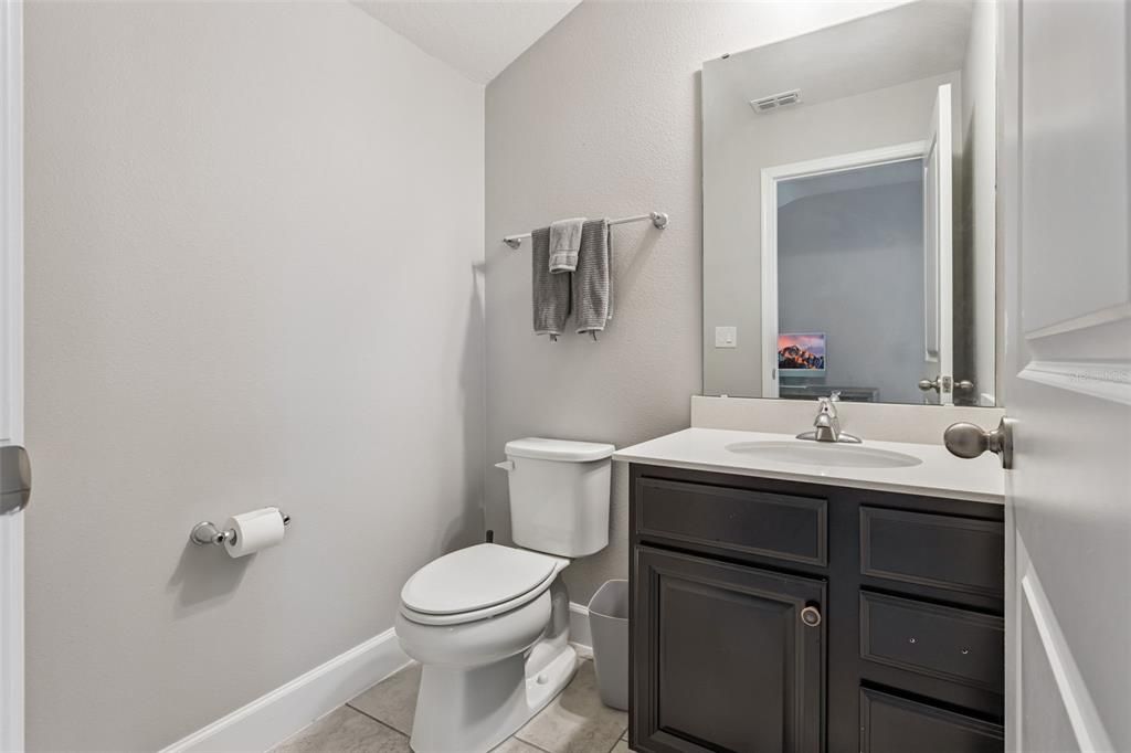 For Sale: $407,000 (4 beds, 2 baths, 2404 Square Feet)