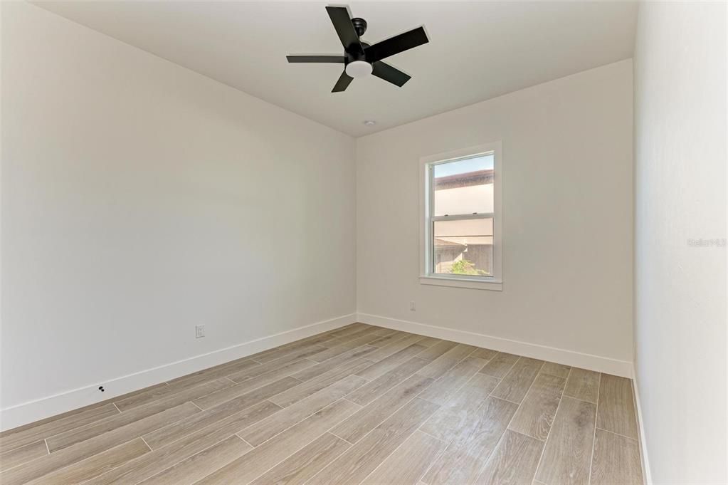 For Sale: $1,425,000 (3 beds, 2 baths, 2512 Square Feet)