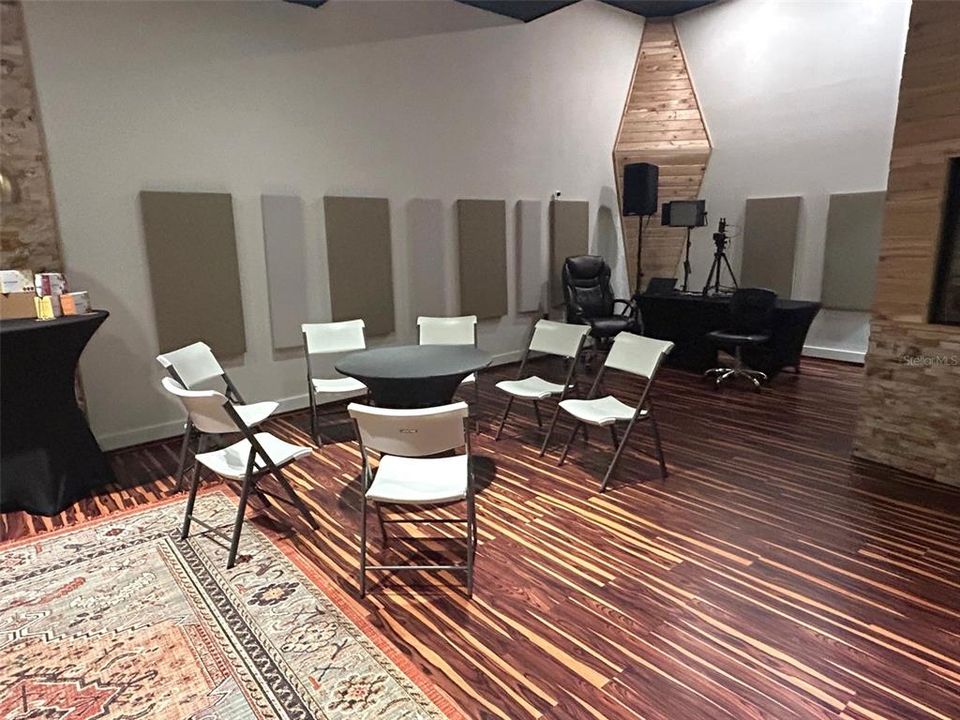 For Sale: $76,800 (0 beds, 0 baths, 18400 Square Feet)