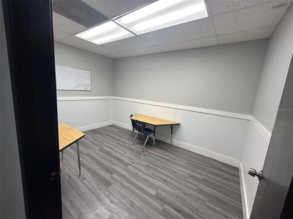 For Sale: $76,800 (0 beds, 0 baths, 18400 Square Feet)