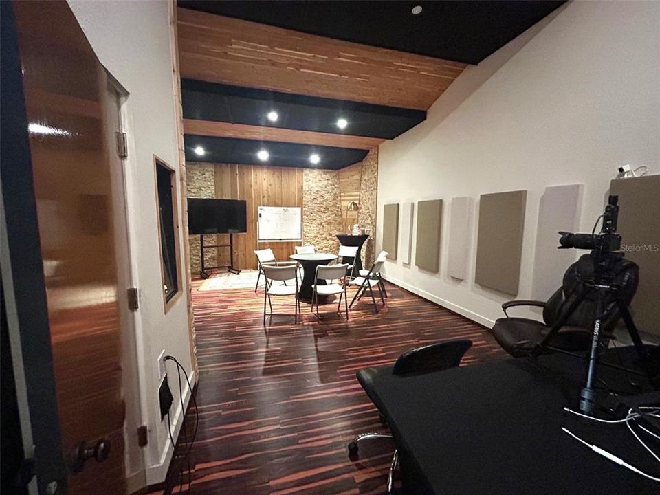 For Sale: $76,800 (0 beds, 0 baths, 18400 Square Feet)