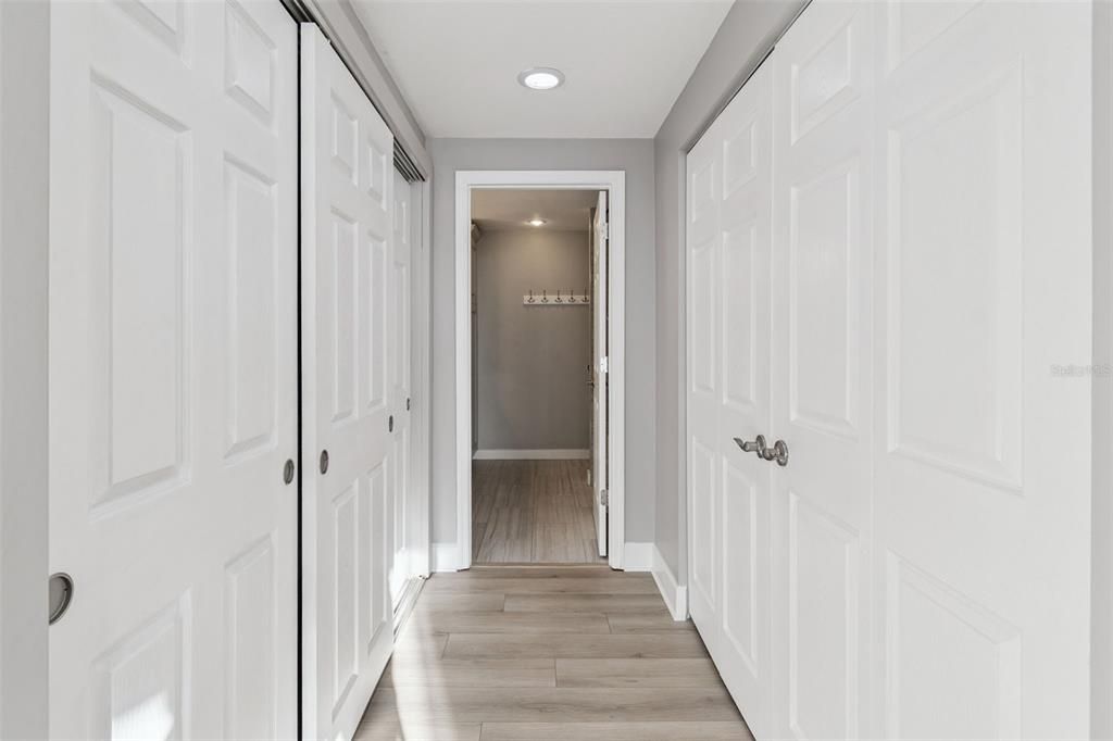 For Sale: $849,900 (2 beds, 2 baths, 1570 Square Feet)