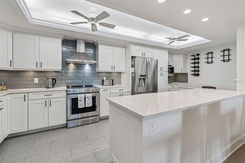 For Sale: $849,900 (2 beds, 2 baths, 1570 Square Feet)