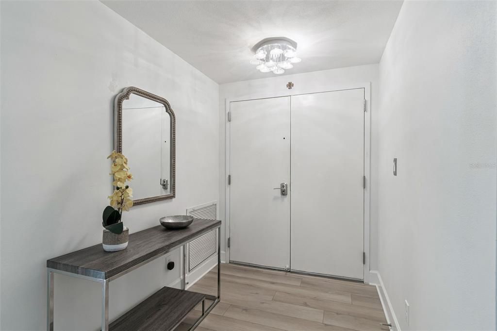 For Sale: $849,900 (2 beds, 2 baths, 1570 Square Feet)