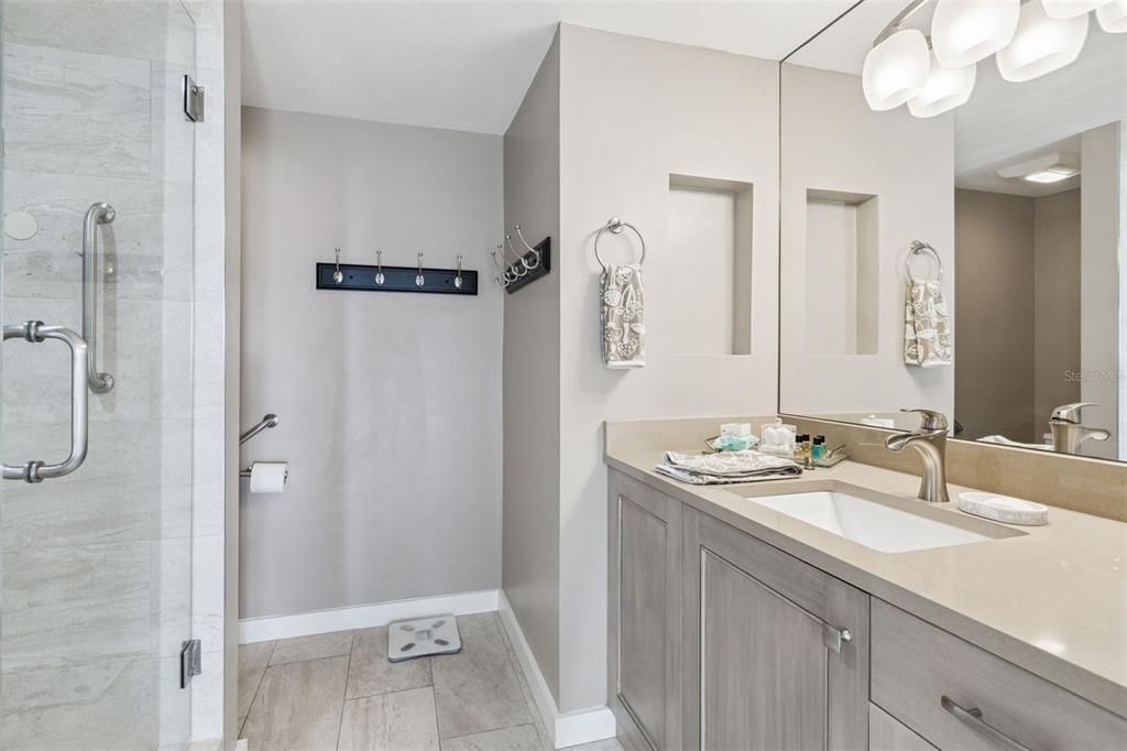 For Sale: $849,900 (2 beds, 2 baths, 1570 Square Feet)