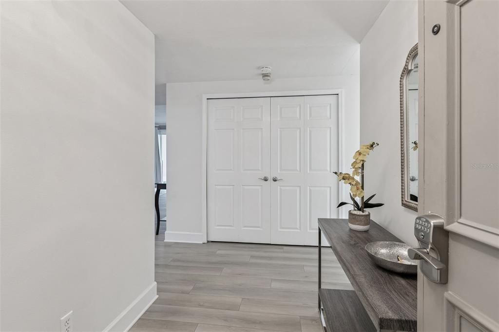 For Sale: $849,900 (2 beds, 2 baths, 1570 Square Feet)