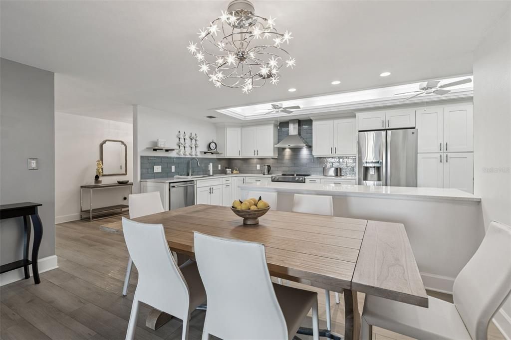 For Sale: $849,900 (2 beds, 2 baths, 1570 Square Feet)