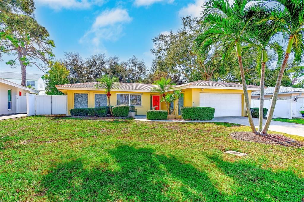 En Venta: $479,900 (2 camas, 2 baños, 1593 Pies cuadrados)