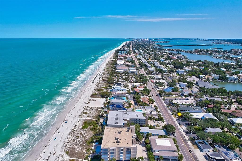 待售: $479,900 (2 贝兹, 2 浴室, 1593 平方英尺)