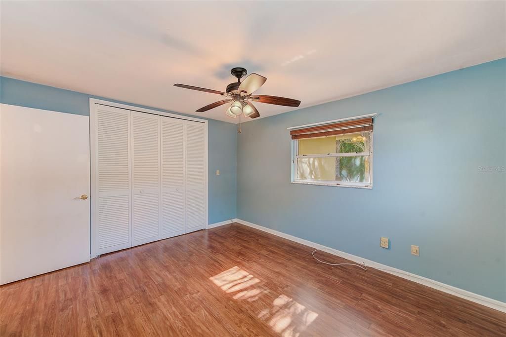 待售: $479,900 (2 贝兹, 2 浴室, 1593 平方英尺)