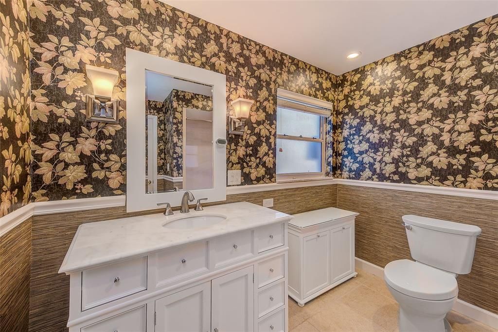 待售: $479,900 (2 贝兹, 2 浴室, 1593 平方英尺)