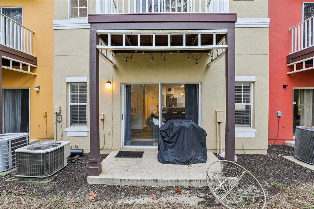 For Sale: $299,999 (3 beds, 2 baths, 1291 Square Feet)