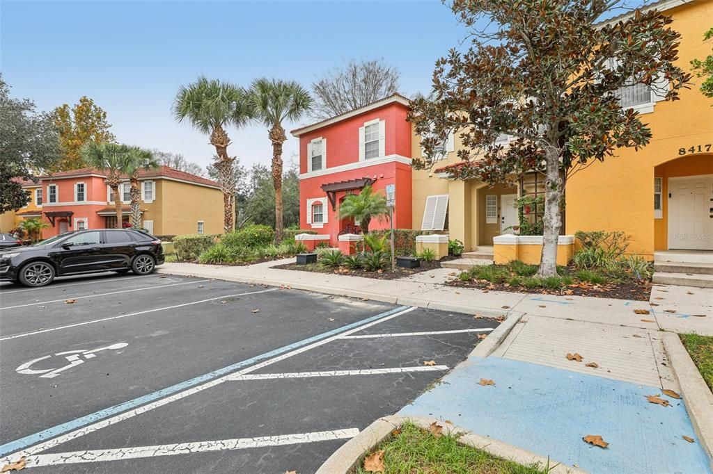 For Sale: $299,999 (3 beds, 2 baths, 1291 Square Feet)