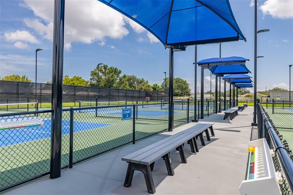 出租: $1,650 (2 贝兹, 1 浴室, 1010 平方英尺)