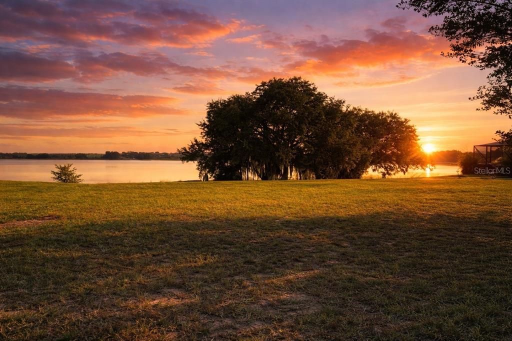 En Venta: $199,000 (0.58 acres)