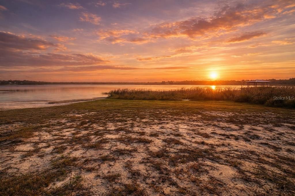 En Venta: $199,000 (0.58 acres)