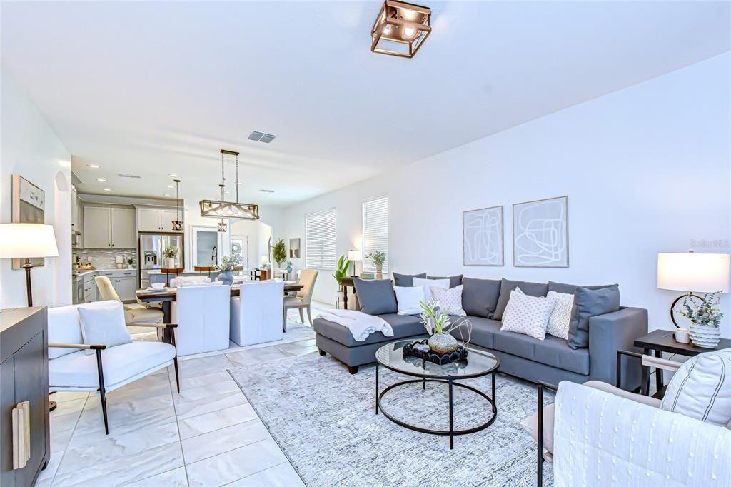 En Venta: $449,000 (5 camas, 3 baños, 2115 Pies cuadrados)