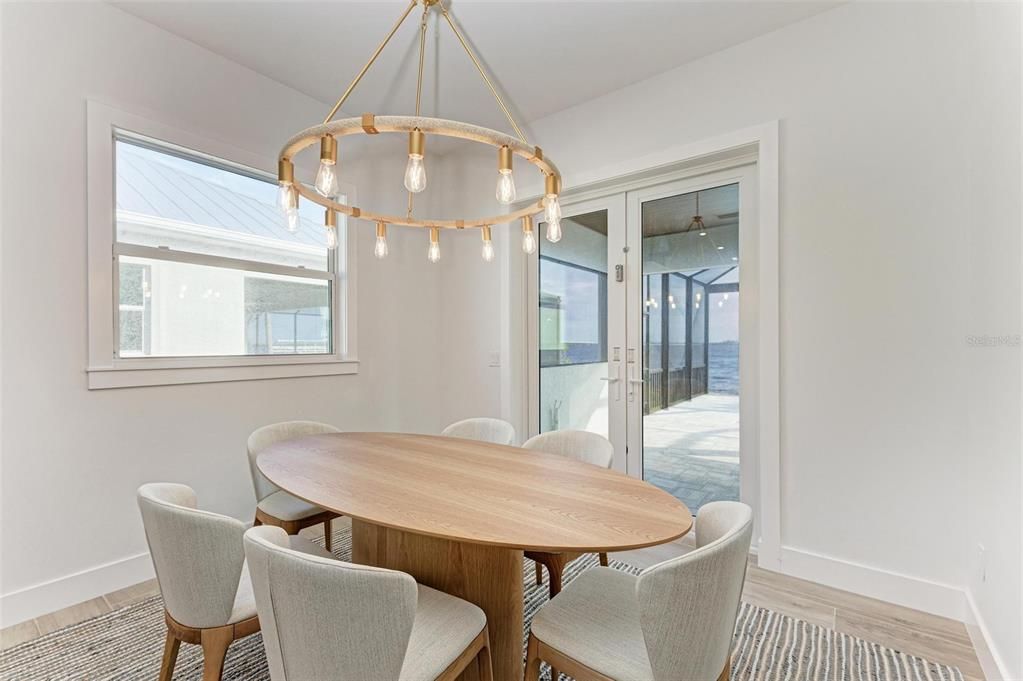 For Sale: $1,475,000 (3 beds, 2 baths, 2512 Square Feet)