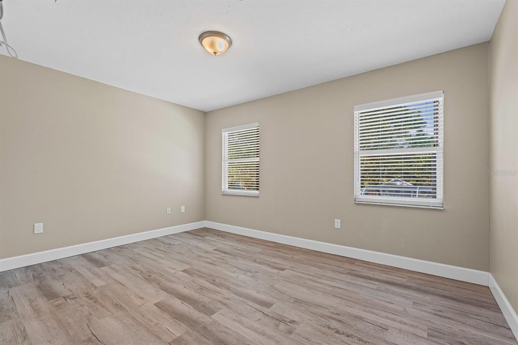 待售: $719,000 (3 贝兹, 2 浴室, 2340 平方英尺)