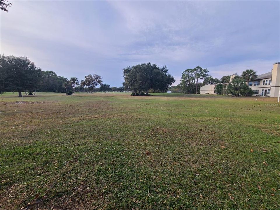 待售: $110,000 (1 贝兹, 1 浴室, 872 平方英尺)