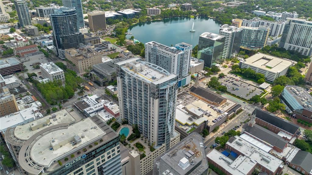 For Sale: $205,000 (1 beds, 1 baths, 615 Square Feet)