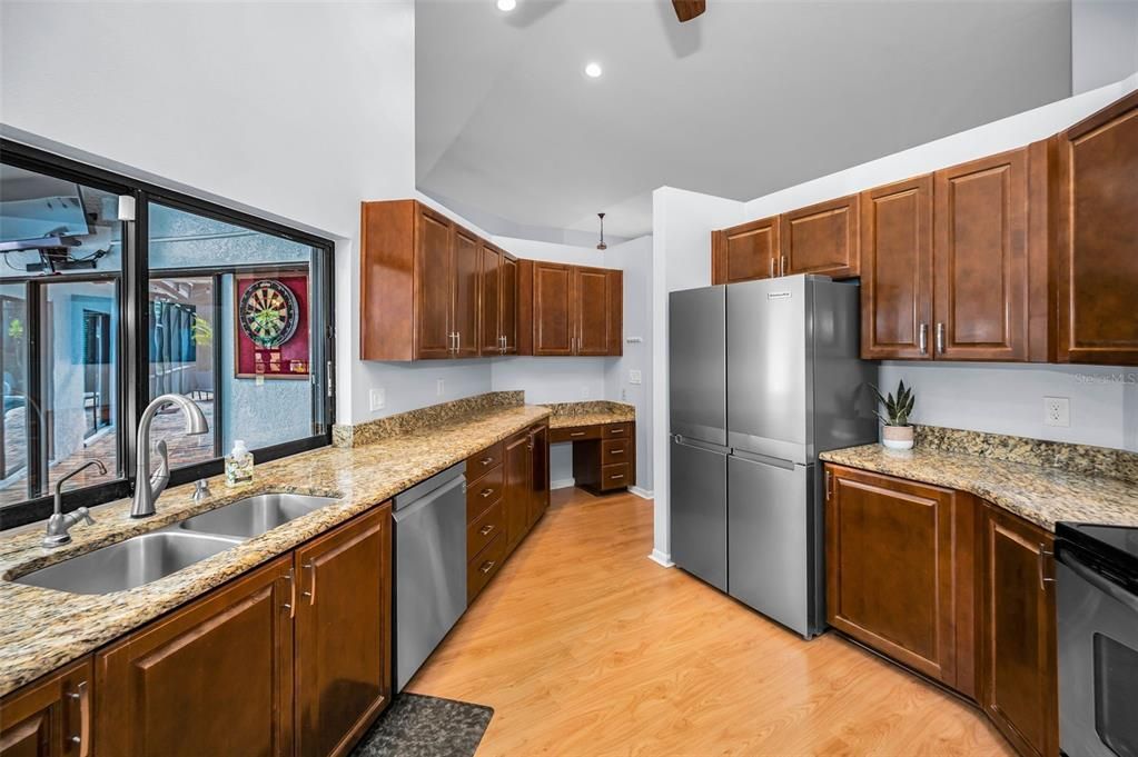 En Venta: $850,000 (4 camas, 3 baños, 2984 Pies cuadrados)