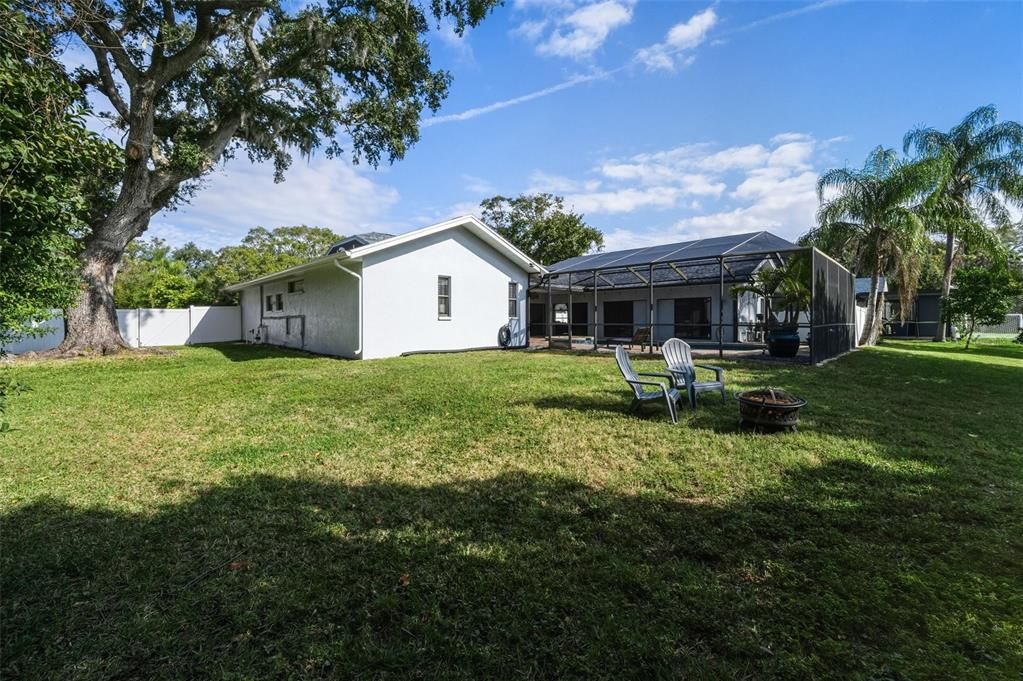 En Venta: $850,000 (4 camas, 3 baños, 2984 Pies cuadrados)