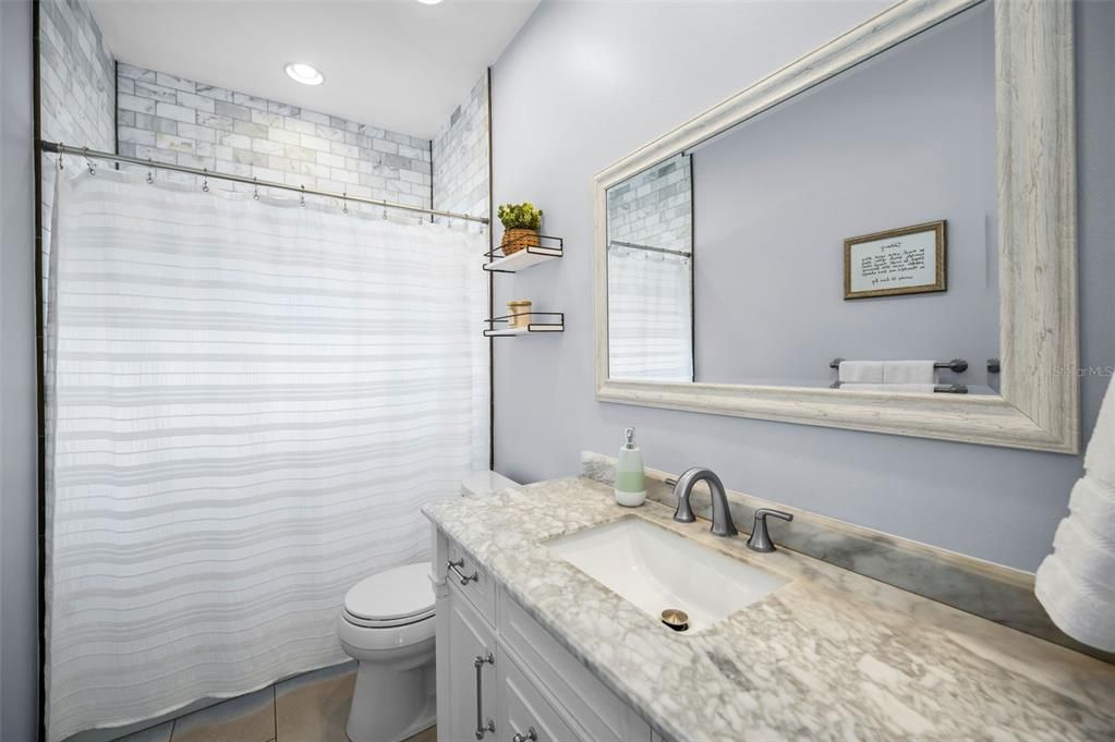 En Venta: $850,000 (4 camas, 3 baños, 2984 Pies cuadrados)