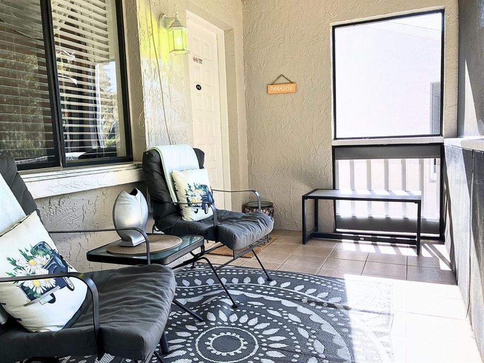 待售: $159,900 (1 贝兹, 1 浴室, 456 平方英尺)