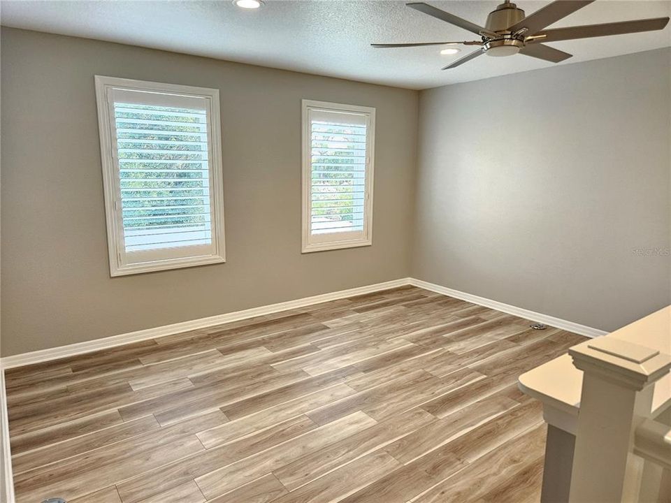 出租: $3,300 (3 贝兹, 2 浴室, 2081 平方英尺)