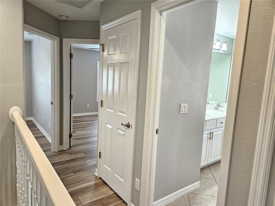 出租: $3,300 (3 贝兹, 2 浴室, 2081 平方英尺)