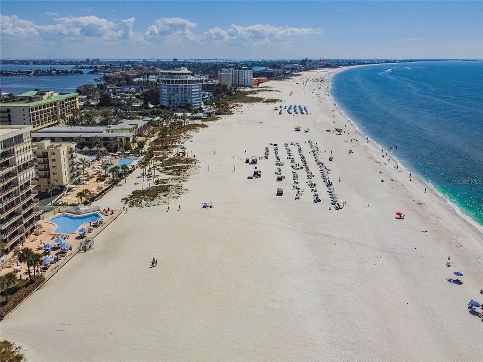 На продажу: $485,000 (2 спален, 2 ванн, 914 Квадратных фут)