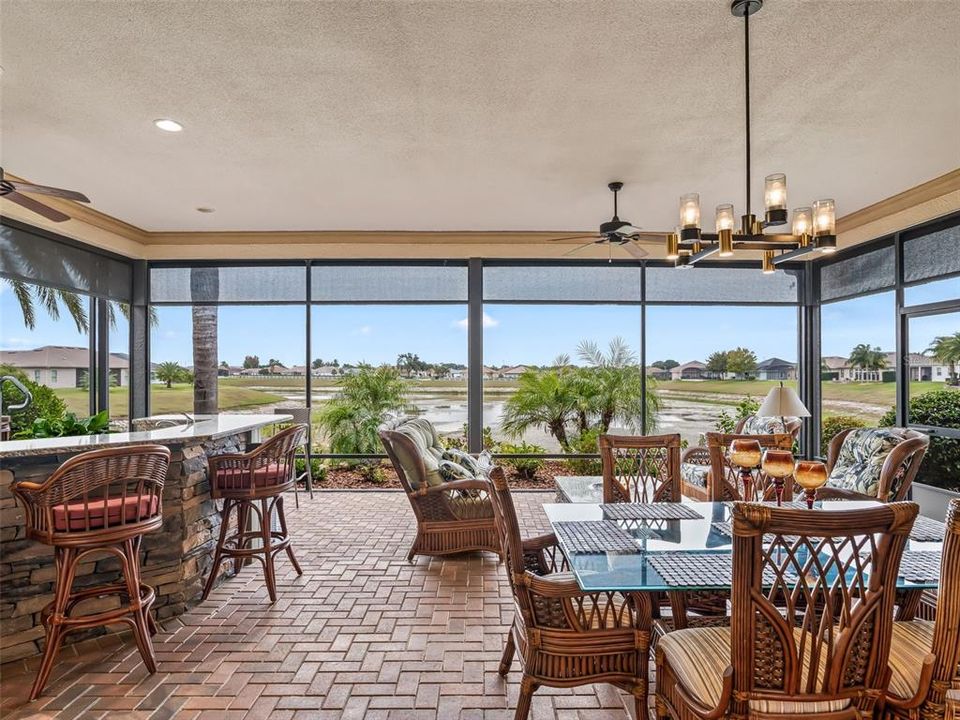 На продажу: $595,000 (3 спален, 2 ванн, 2195 Квадратных фут)