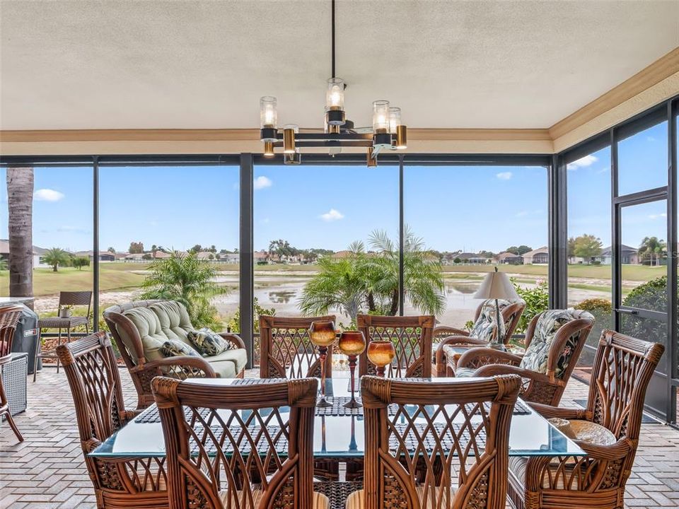 На продажу: $595,000 (3 спален, 2 ванн, 2195 Квадратных фут)