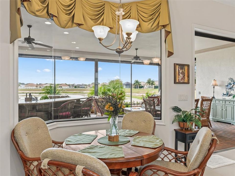 На продажу: $595,000 (3 спален, 2 ванн, 2195 Квадратных фут)