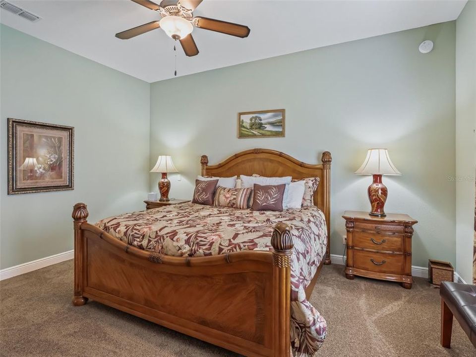 На продажу: $595,000 (3 спален, 2 ванн, 2195 Квадратных фут)