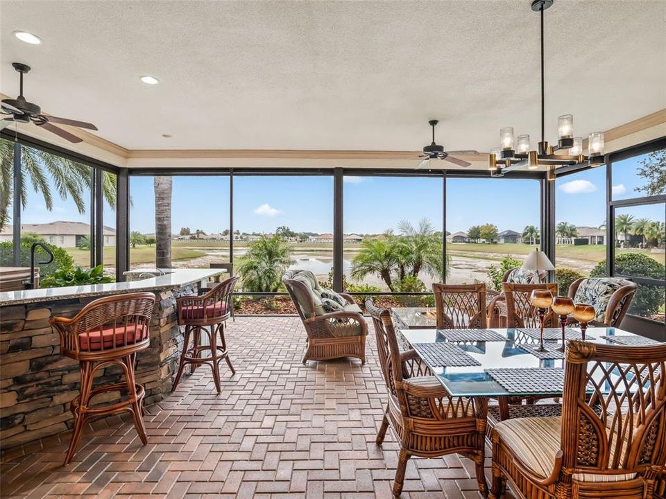 На продажу: $595,000 (3 спален, 2 ванн, 2195 Квадратных фут)