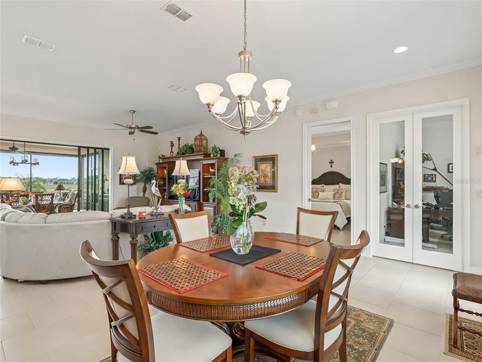 На продажу: $595,000 (3 спален, 2 ванн, 2195 Квадратных фут)