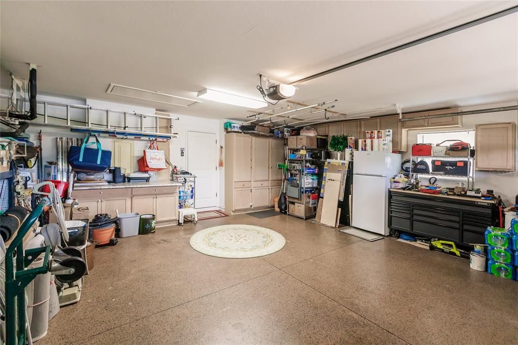 En Venta: $565,000 (3 camas, 2 baños, 2468 Pies cuadrados)