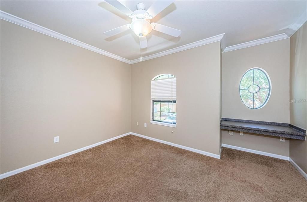 En Renta: $1,950 (2 camas, 2 baños, 1250 Pies cuadrados)