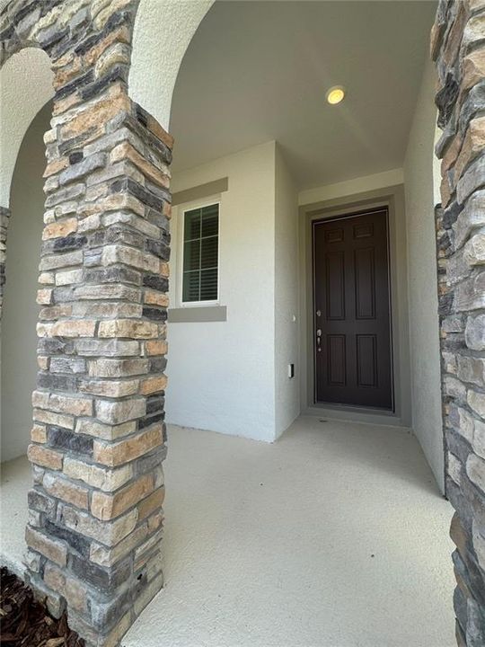 For Sale: $500,000 (4 beds, 2 baths, 1654 Square Feet)